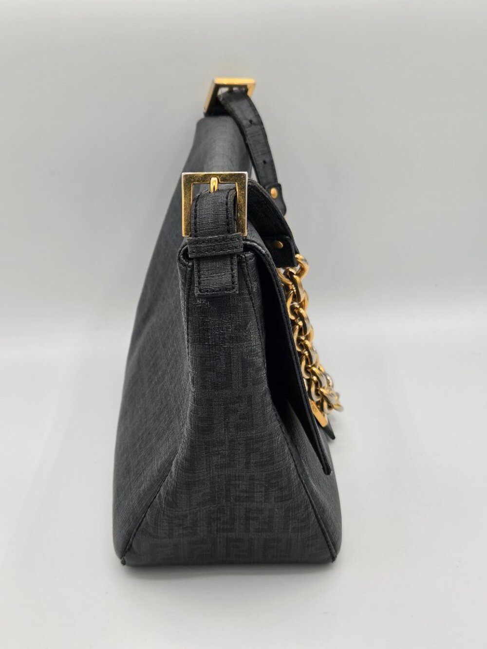 Fendi Zucca Chain Shoulder Bag β Black FF Canvas | Vintage Shoulder Bag - Picture 5 of 16